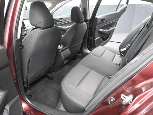 Used 2024 Nissan Altima 2.5 SV image 26