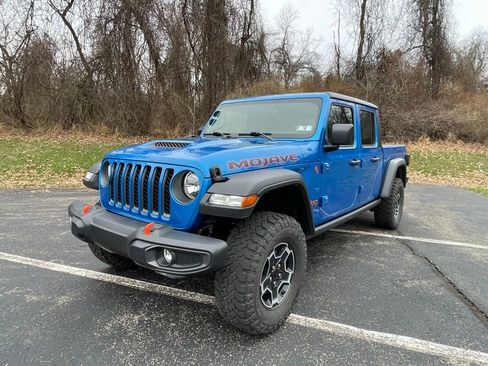 Used 2022 Jeep Gladiator Mojave w/ Cold Weather Group AWD/4WD image 7