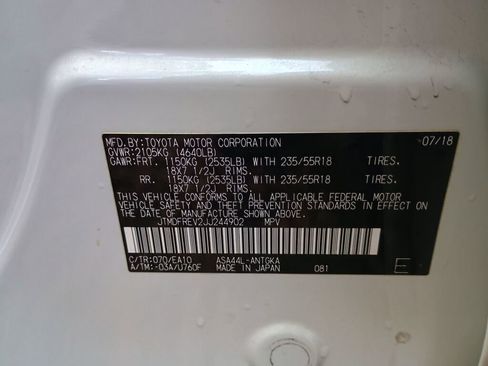 Used 2018 Toyota RAV4 Limited image 26