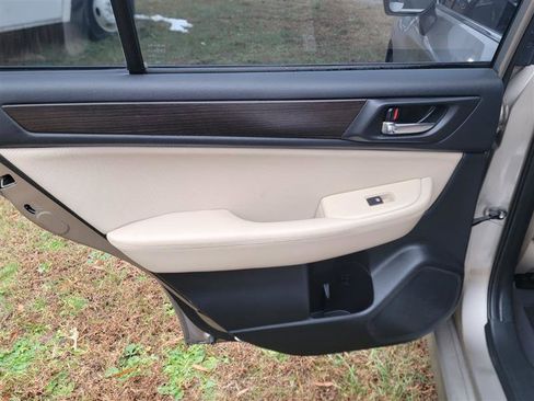 Used 2015 Subaru Legacy 2.5i Limited image 18