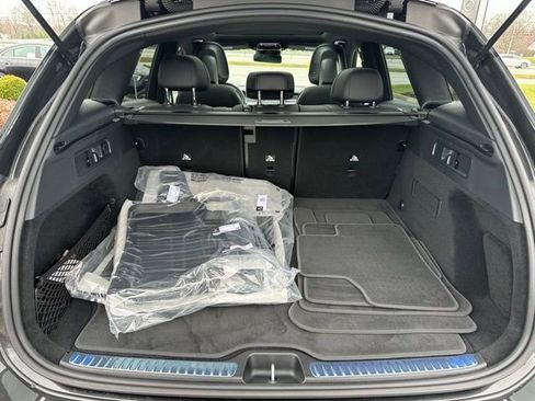 Used 2026 Mercedes-Benz GLC 300 4MATIC image 36