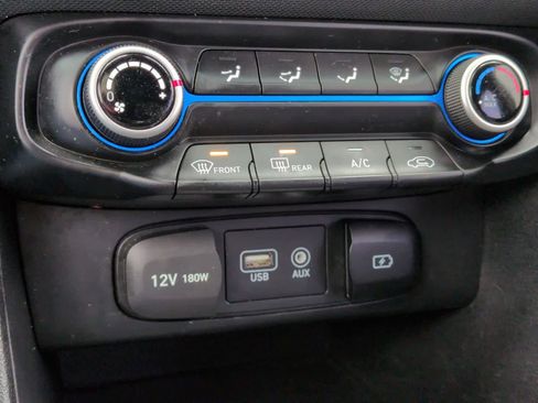 Used 2019 Hyundai Veloster 2.0 image 31