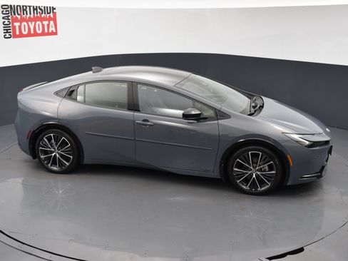 Used 2023 Toyota Prius Limited AWD/4WD image 25