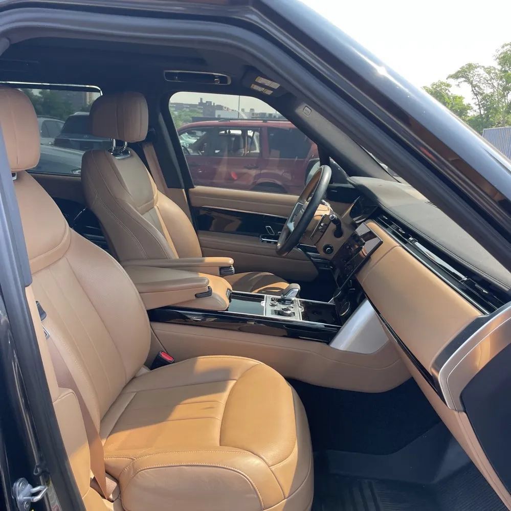 Used 2023 Land Rover Range Rover SE AWD/4WD image 11