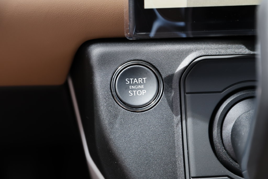 New 2026 Land Rover Defender 110 X-Dynamic SE AWD/4WD image 21