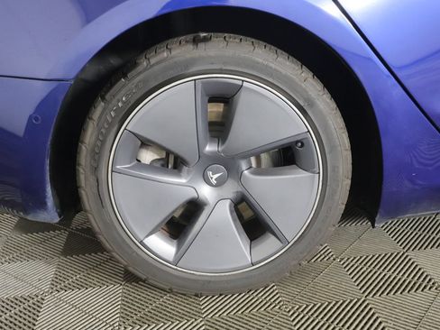 Used 2021 Tesla Model 3 Standard Range Plus RWD image 24