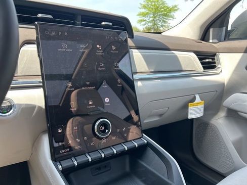 New 2026 GMC Terrain Denali w/ LPO, Floor Liner Package AWD/4WD image 27