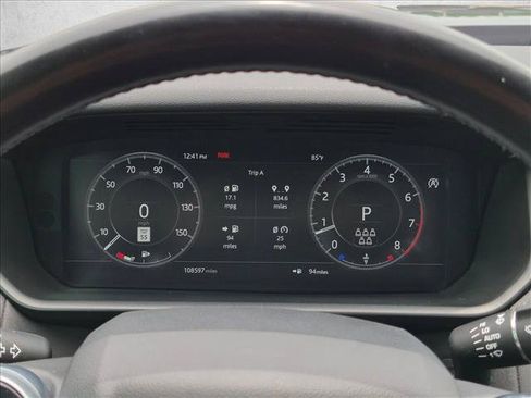 Used 2020 Land Rover Discovery Landmark AWD/4WD image 9