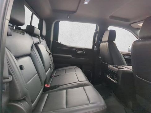 Used 2024 Chevrolet Silverado 1500 LT w/ Leather Package image 18