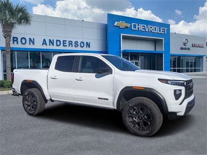 New 2025 GMC Canyon Elevation w/ Convenience Package