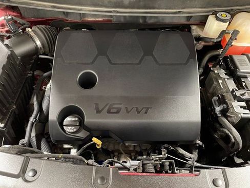 Used 2021 Chevrolet Traverse High Country image 24