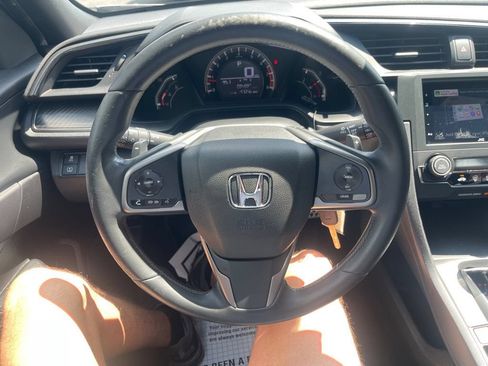 Used 2018 Honda Civic Sport image 14
