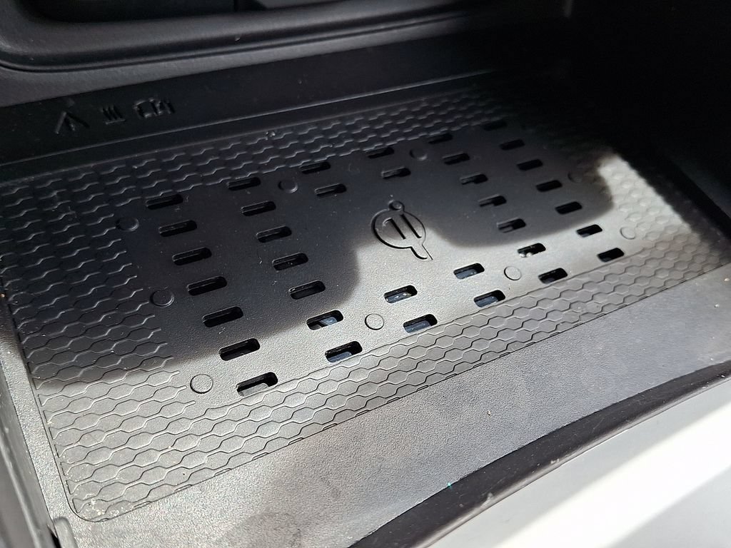 Certified 2023 Hyundai Venue Limited FWD image 23