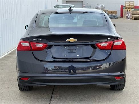 Used 2023 Chevrolet Malibu LT image 5