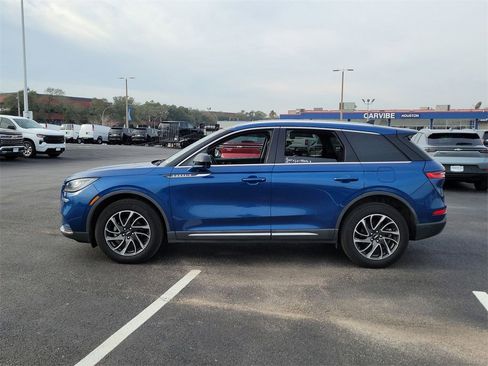 Used 2020 Lincoln Corsair Standard w/ Equipment Group 101A image 14