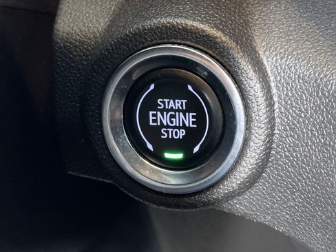 Used 2023 Chevrolet TrailBlazer LT AWD/4WD image 27