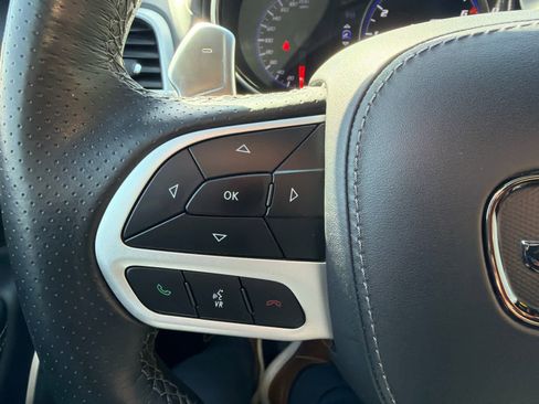 Used 2021 Jeep Grand Cherokee Trackhawk AWD/4WD image 36