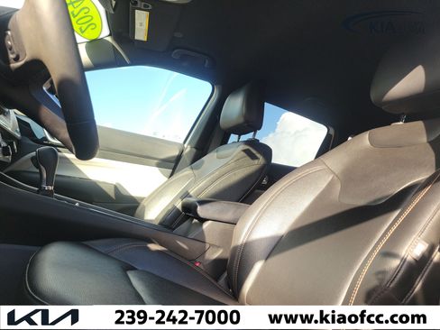 Used 2024 Jeep Compass Limited AWD/4WD image 27