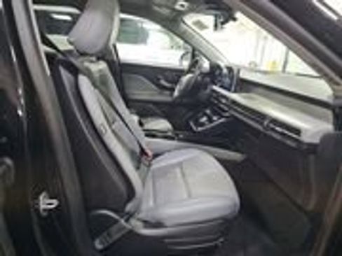 Used 2022 Lincoln Corsair AWD w/ Premium Package image 11