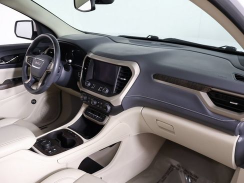 Used 2023 GMC Acadia Denali AWD/4WD image 32