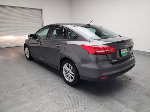 Used 2018 Ford Focus SE image 5