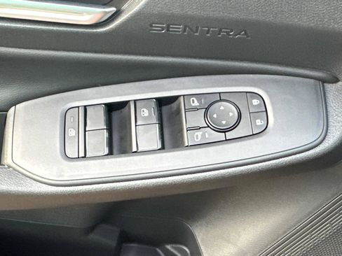 New 2026 Nissan Sentra SV w/ SV Convenience Package FWD image 18