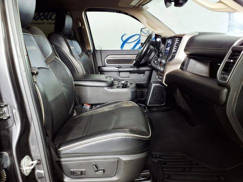 Used 2021 RAM 2500 Laramie image 12