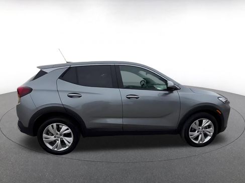 Used 2025 Buick Encore GX Preferred image 16