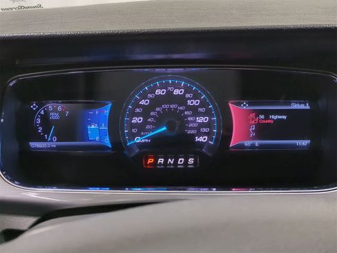 Used 2016 Ford Taurus SEL w/ Equipment Group 201A image 31