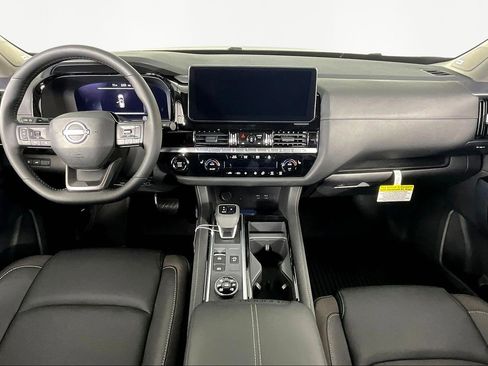 New 2026 Nissan Pathfinder SL AWD/4WD image 10