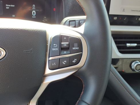 Used 2026 Ford Explorer Active image 17