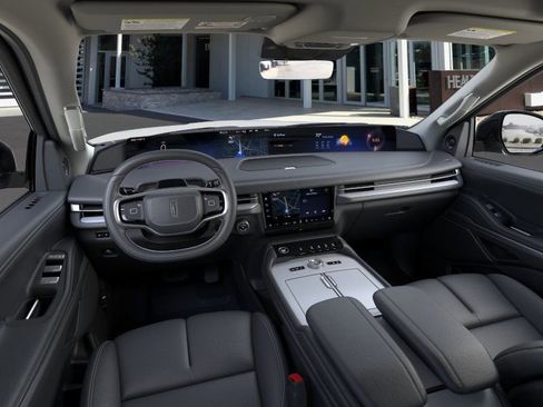 New 2025 Lincoln Navigator L Reserve AWD/4WD image 39