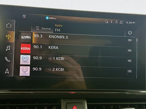 Used 2023 Audi A4 2.0T Premium Plus image 21