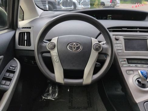 Used 2012 Toyota Prius Two FWD image 15