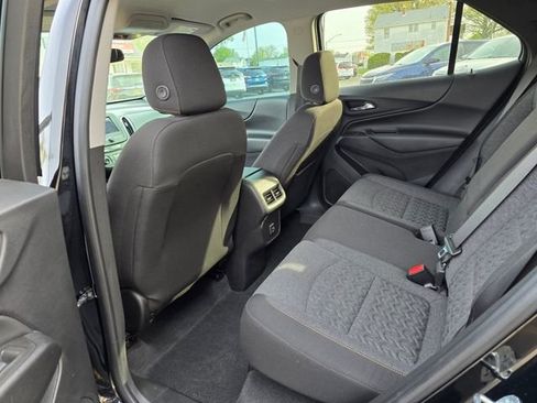 Used 2022 Chevrolet Equinox LT image 19