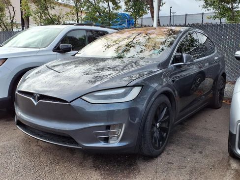 Used 2017 Tesla Model X 75D AWD/4WD image 1