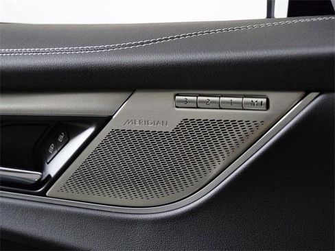 Used 2026 Jaguar F-PACE R-Dynamic S image 29