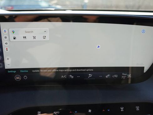 Certified 2025 Buick Enclave Preferred image 26