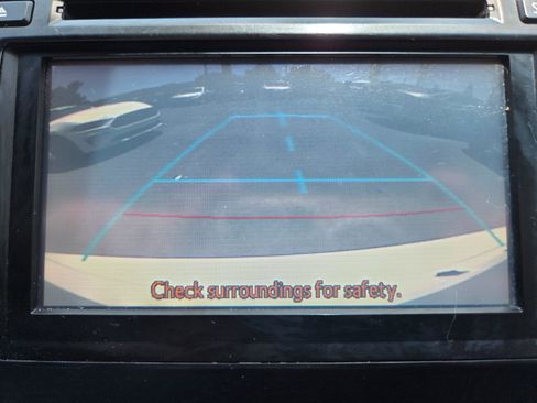 Used 2012 Toyota Camry SE w/ Leather Pkg FWD image 15