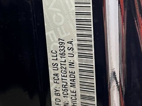 New 2026 Jeep Gladiator Mojave image 47