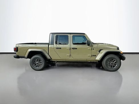 New 2026 Jeep Gladiator Sport AWD/4WD image 5