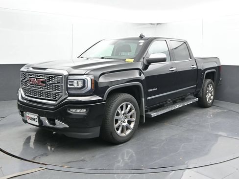 Used 2017 GMC Sierra 1500 Denali AWD/4WD image 7
