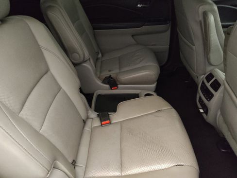 Used 2017 Honda Pilot Elite image 19