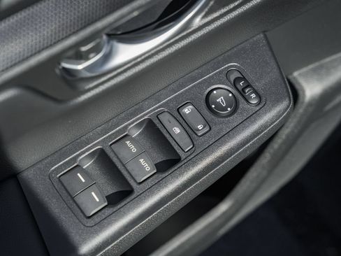 Certified 2026 Honda CR-V EX image 36
