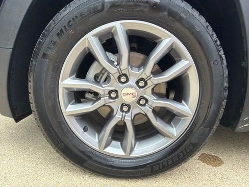 Used 2022 GMC Terrain SLT w/ Tech Package AWD/4WD image 32