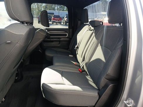 Used 2024 RAM 2500 Big Horn w/ Sport Appearance Package image 26