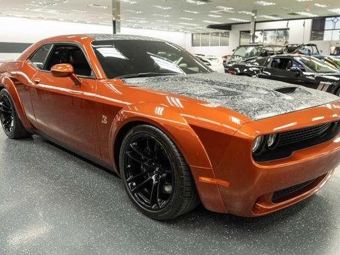 Used 2021 Dodge Challenger R/T Scat Pack image 5