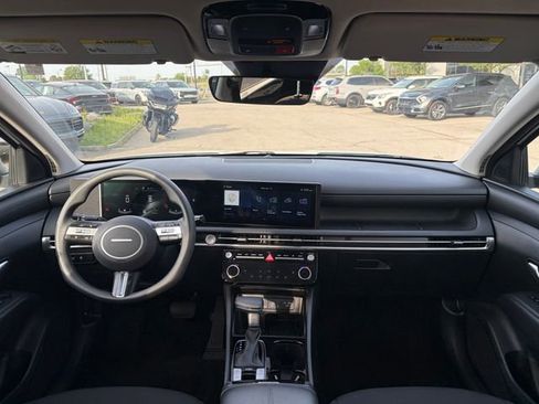 Used 2025 Hyundai Tucson SEL image 22