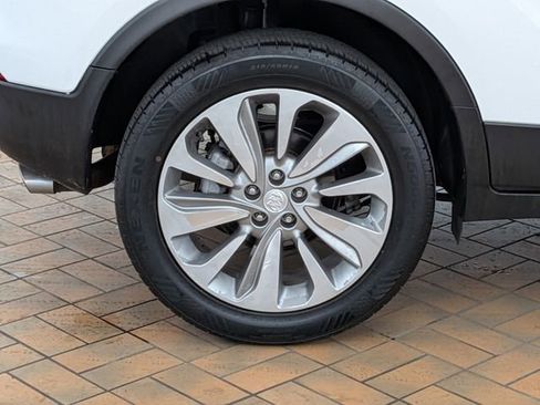 Used 2020 Buick Encore Preferred image 9