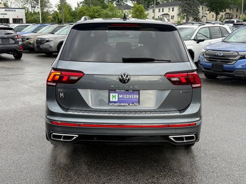 Used 2022 Volkswagen Tiguan SEL R-Line AWD/4WD image 9